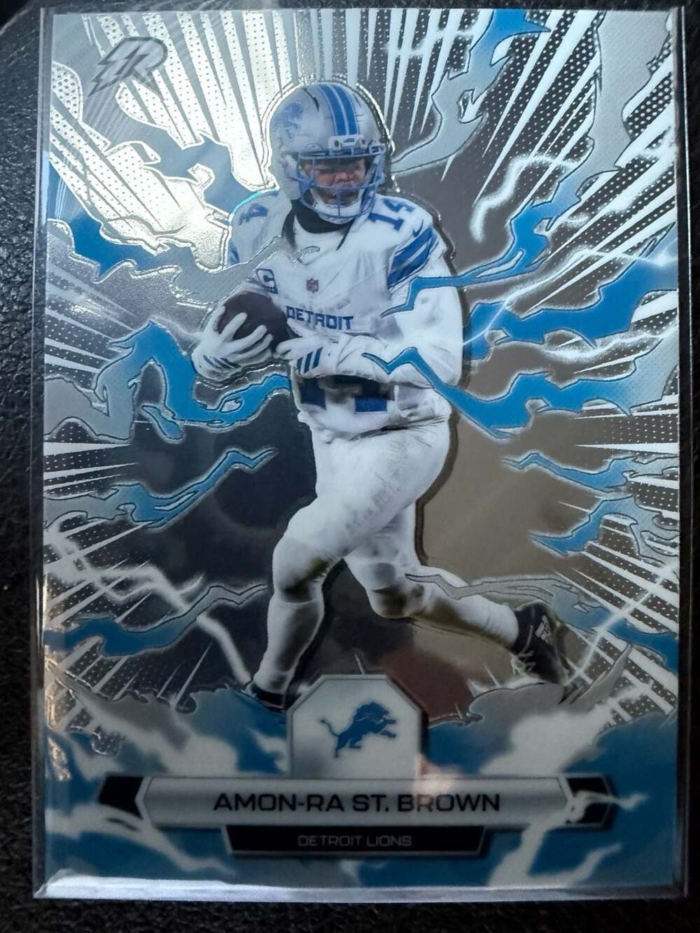 2026 Topps Resurgence Amon-Ra St. Brown Detroit Lions Trading Card